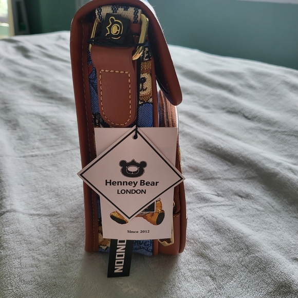 Blue and Brown Teddy Bear Crossbody Bag - Picture 4 of 11